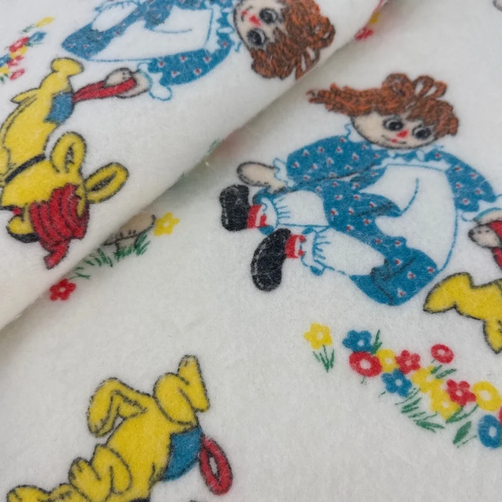 Storktex Raggedy Ann Andy Kids Baby Blanket 36x45 White Vintage 1979 Satin Trim